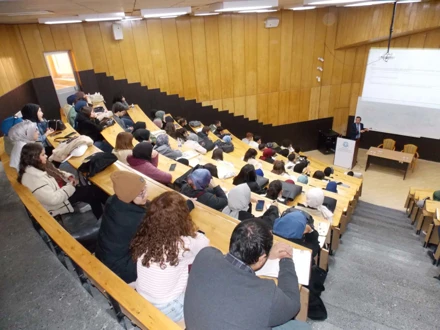 Üniversite Öğrencileri İçin Proje Hazırlama Eğitimi